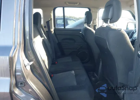 2016 Jeep Patriot Sport из США, поврежденный, VIN 1C4NJPBA5GD532428